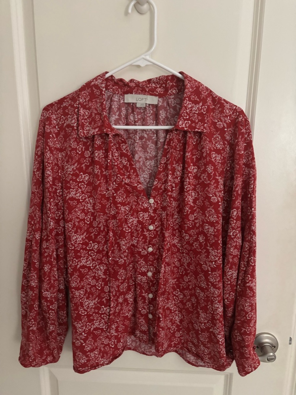 LOFT Red and White Floral Button-Down Shirt